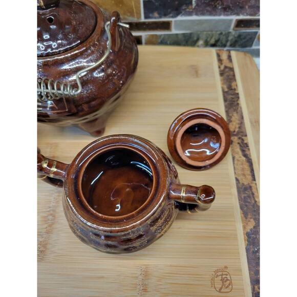 Vintage Teapot Sugar Creamer Set, Wire Handle, Brown Gold Trim, Japan Red Ware - Picture 3 of 7